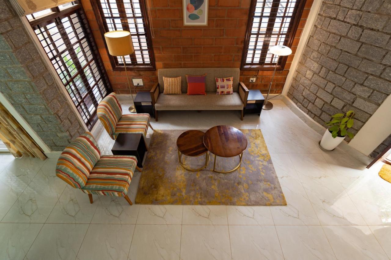 Luho Stone House Bed & Breakfast Bangalore Exterior photo