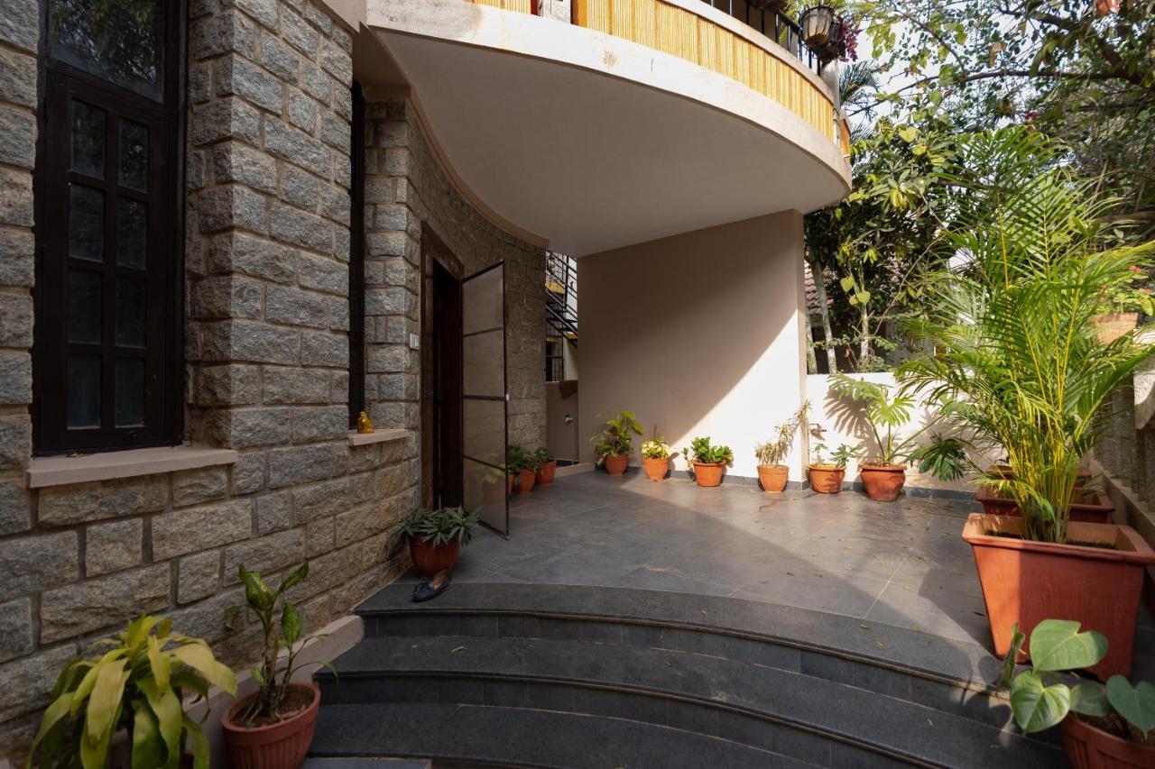 Luho Stone House Bed & Breakfast Bangalore Exterior photo