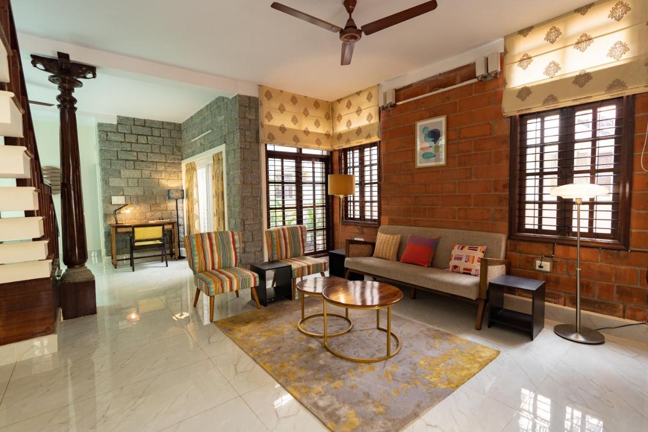 Luho Stone House Bed & Breakfast Bangalore Exterior photo